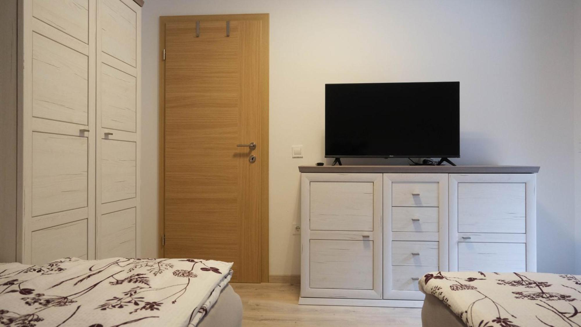 Hisa Lunna - Apartments In A Forest Paradise Vitanje エクステリア 写真